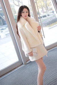 Áo khoác lông trắng cao cấp TA891