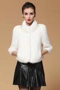 Áo khoác lông thú dáng ngắn tay lửng sang trọng TA426