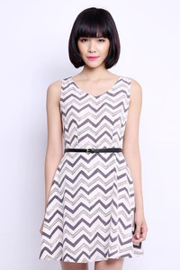 Váy liền nữ cổ chữ V