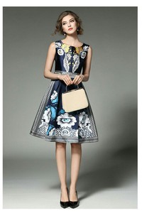 Đầm dự tiệc họa tiết - CHQC-047