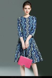 Đầm ren xòe họa tiết - CHCC-089