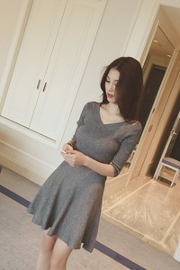 Đầm len xòe cut out vai - CHSS-084