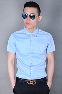 Áo sơ mi nam tay ngắn màu xanh da trời cổ bẻ thời trang 03000290108