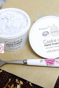 Kem Dưỡng Da Tay It’s Skin Cookie & Hand Cream