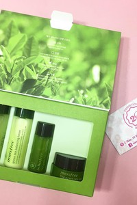 Bộ Dưỡng Da Innisfree Green Tea Special Kit.