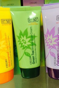 Kem chống nắng dưỡng da Cellio SPF 50PA+