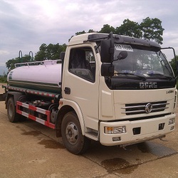 Bán xe nước tưới cây rửa đường Howo Isuzu Dongfeng Hồ Bắc 5 khối 6 khối 8 khối 9 khối nhập khẩu nguyên chiếc