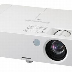 Máy chiếu Panasonic PT LB3EA