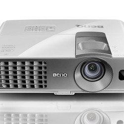 Giải trí Siêu nét với máy chiếu BenQ W1070, chuyên xem phim HD 3D
