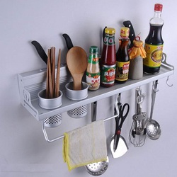 Giá treo đồ nhà bếp tiện lợi