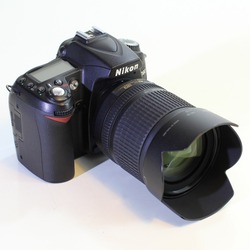 Bán Nikon D90 body chụp 5.200 shot len Nikon 18 105mm VR. Giá 8tr