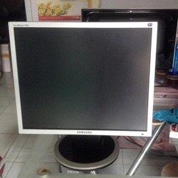 Màn hình LCD Samsung 940N vuông 19inch BenQ E900HD