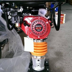 Giá máy đầm đất chạy xăng động cơ honda GX160 rẻ nhất