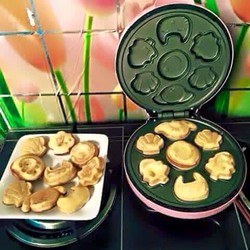 Máy nướng bánh hình thú