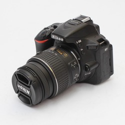 Bán máy ảnh Nikon D5500 Kit 18-55mm VR II như mới 3.4k shot