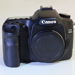 Bán bộ DSLR Canon EOS 40D kèm len 18-55mm IS II