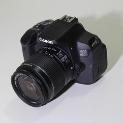 Bán bộ DSLR Canon EOS 650D len 18-55mm IS II 