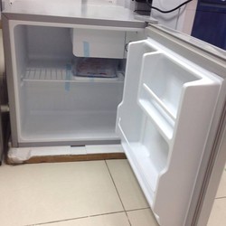 Phân phối toàn quốc: Tủ lạnh Midea HS-65SN 50L giá hot