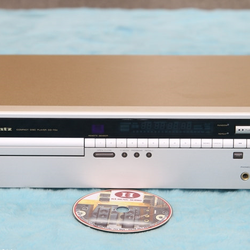Đầu CD Marantz 72A vàng đẹp xuất sắc 