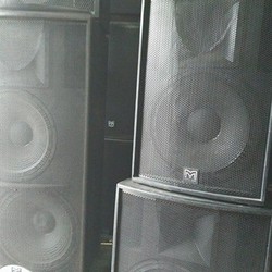 Chuyên cung cấp các dòng loa hội trường, loa sân khấu công suất lớn hàng bãi