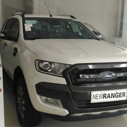 Bán tải Ford ranger Wildtrak 3.2 AT 2 2 cầu giá cạnh tranh