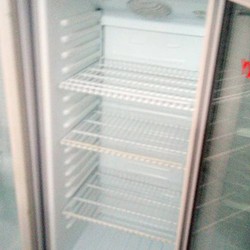  tủ mát Sanaky 310L mới 92% 3 vỉ rộng, bh 6 tháng ngăn rộng, chạy êm, mát lạnh nhanh, tiện dụng 