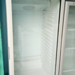 tủ mát Sanaky 350L ngăn rộng, lóc zin mới 88%, chạy êm, mát lạnh nhanh, ngăn rộng, tiện dụng giá: 4 triệu, free ship,