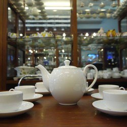 Bộ Trà 0,65L Camellia Trắng