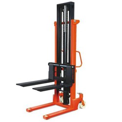 Xe nâng tay cao hiệu Niuli