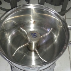 Máy đánh tơi thịt làm chà bông ruốc