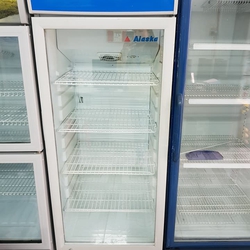 tủ mát Alaska 4 vỉ 355L mới 90% , bh 6 tháng, mát lạnh nhanh,