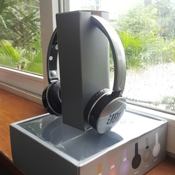 Tai nghe Bluetooth JBL B74