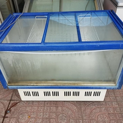Tủ mát cũ Alaska 310L, mới 87%, bao zin lóc ga máy, tủ có mặt kiếng phía trước và bên trêN