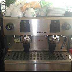 Thanh lý nguyên bộ máy pha cà phê Promac 2 group và máy xay cafe.