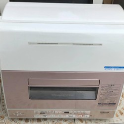 Máy rửa chén TOSHIBA DWS 600D ĐỜI 2012 màu hồng