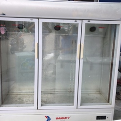 Tủ mát Sanaky VH 1520HP, mới 90%,