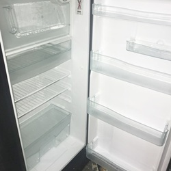 tủ lạnh 1 cánh toshiba 180 Lít như mới