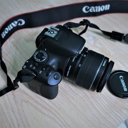 Canon EOS Kiss X4 eos 550D kèm lens 18 55 Is