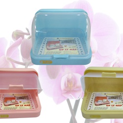 Úp ly cốc có nắp