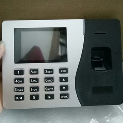 Máy chấm công giá rẻ, dung lượng thấp phù hợp cho các công ty