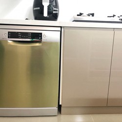 Máy rửa bát độc lập SMS46MI05E