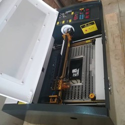 Máy laser cắt khắc gỗ , máy khắc dấu laser 3020 giá rẻ