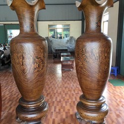 Lục bình gỗ m.un đuôi công