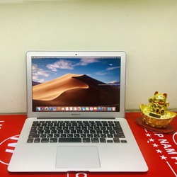 Macbook air mỏng đẹp như Ngọc Trinh