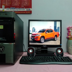 Máy vi tinh Gigabyte gia re 2CPUx2.8 LCD17 Bộ Loa