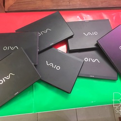 SONY SVS15 . thiết kế sang trọng . thích hợp cho khách hàng làm đồ họa.