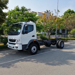 Xe tải misubishi fuso canter 10.4r 6tấn mới