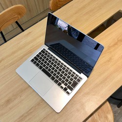 Mac pro 13 inch màn Retina 2015