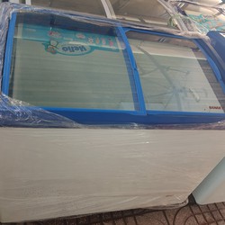 Thanh lý tủ đông kem mặt kiếng Alaska, Sanaky 300L, mát đá nhanh, chạy êm, ngăn rộng,