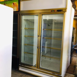 Tủ mát Đài Loan 1200L